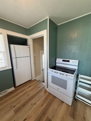308 W 8th Street S, Newton, IA 50208