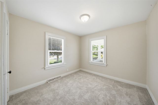 308 W 8th Street S, Newton, IA 50208