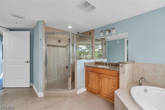 6081 Silver King BLVD 202, Cape Coral, FL 33914