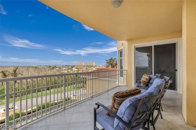 6081 Silver King BLVD 202, Cape Coral, FL 33914
