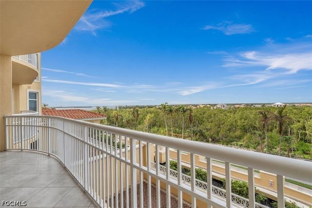 6081 Silver King BLVD 202, Cape Coral, FL 33914