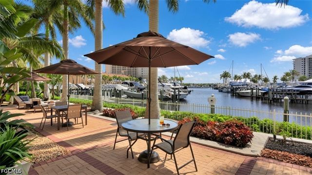 6081 Silver King BLVD 202, Cape Coral, FL 33914
