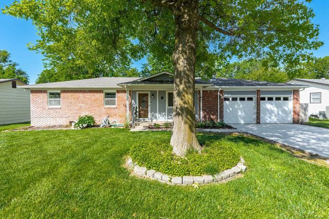 9 Argon Dr, Goddard, KS 67052