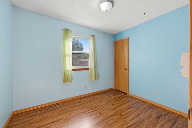 9 Argon Dr, Goddard, KS 67052