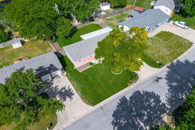 9 Argon Dr, Goddard, KS 67052