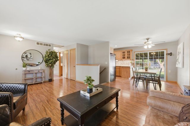 9 Argon Dr, Goddard, KS 67052