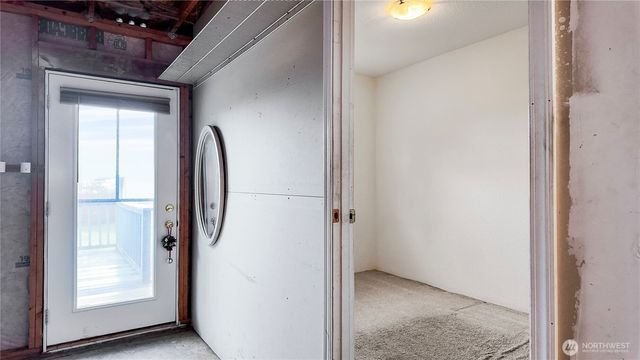 819 S 27th Street, Mount Vernon, WA 98274