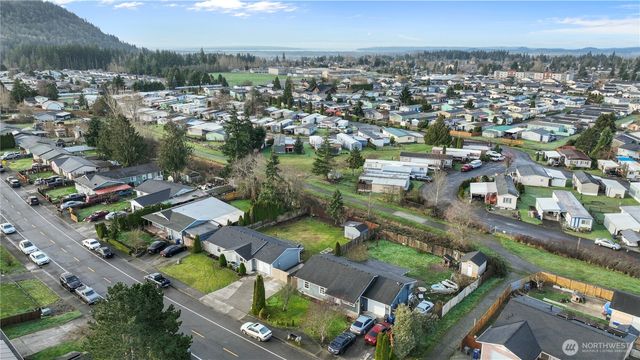 819 S 27th Street, Mount Vernon, WA 98274