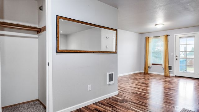 819 S 27th Street, Mount Vernon, WA 98274