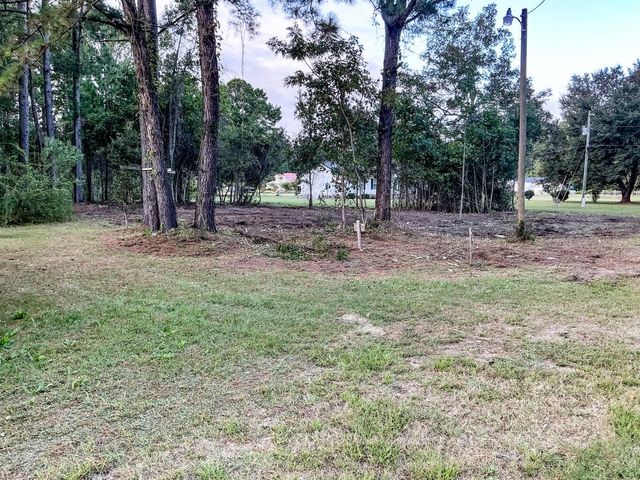 839 Burgin Road, Mcclellanville, SC 29458