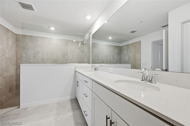 5615 Newcastle CT 5212, Ave Maria, FL 34142