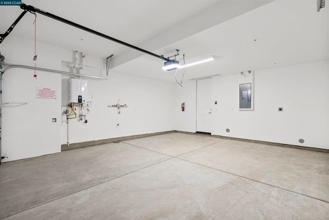 1102 Althea Terrace 4, Sunnyvale, CA 94086