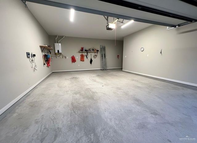 2113 Tanager Lane, Mission, TX 78572