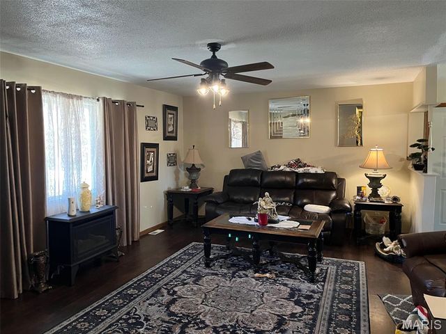 122 Whitney Lane, Piedmont, MO 63957