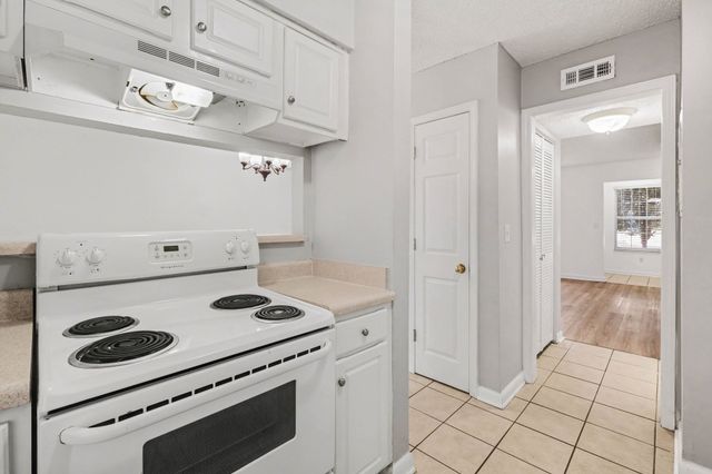 1814 Dr Martin Luther King Jr B, Murfreesboro, TN 37130