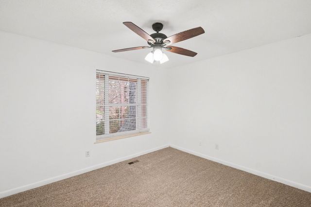 1814 Dr Martin Luther King Jr B, Murfreesboro, TN 37130