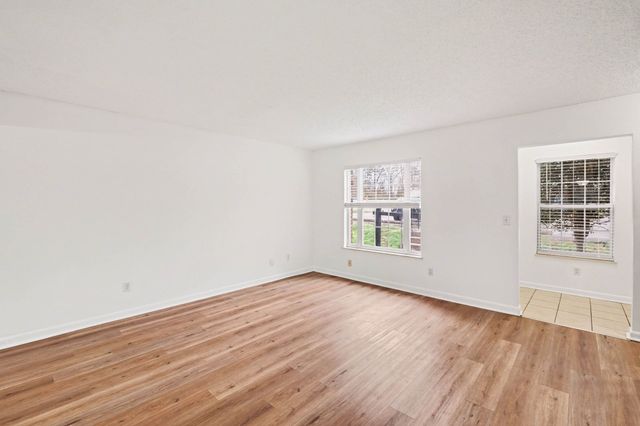 1814 Dr Martin Luther King Jr B, Murfreesboro, TN 37130