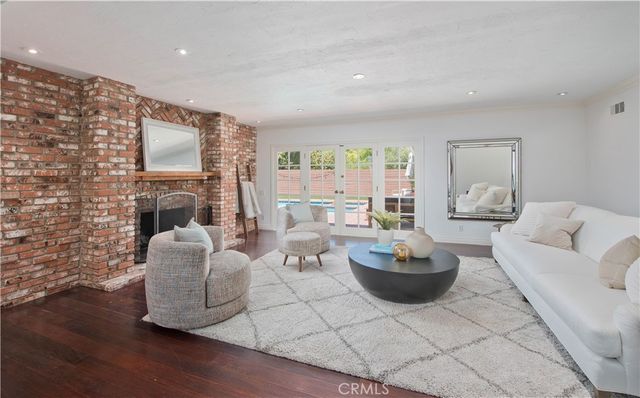 18056 Lake Encino, Encino, CA 91316