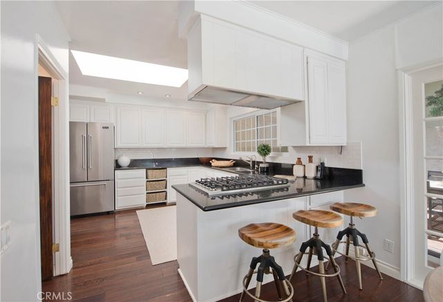 18056 Lake Encino, Encino, CA 91316