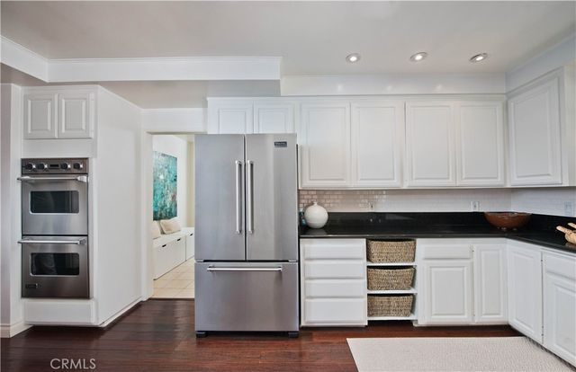 18056 Lake Encino, Encino, CA 91316