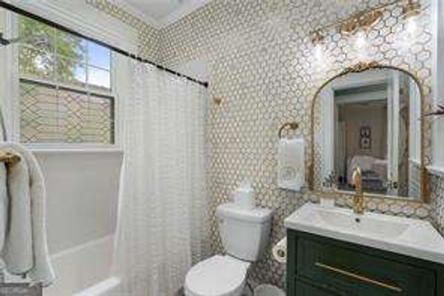 21 Peachtree Memorial Drive NW 4, Atlanta, GA 30309