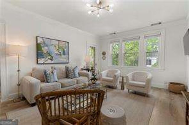 21 Peachtree Memorial Drive NW 4, Atlanta, GA 30309