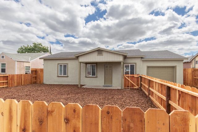 322 Kerr Ave, Modesto, CA 95354