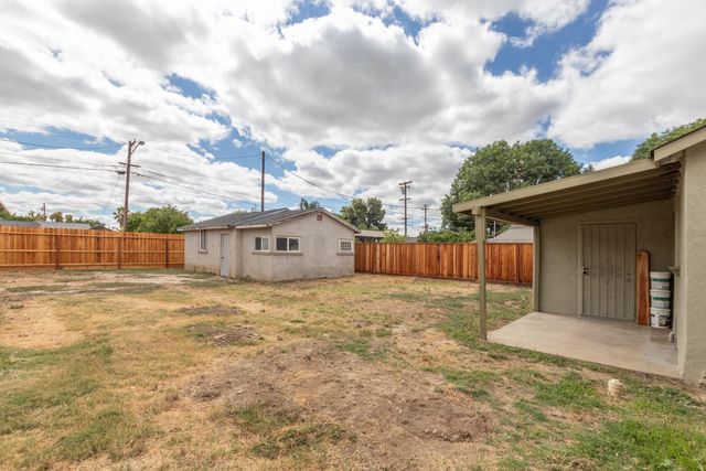 322 Kerr Ave, Modesto, CA 95354