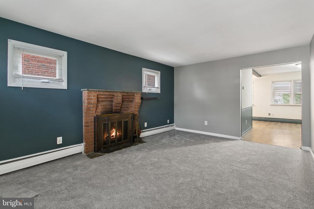 238 JACKSON AVE, Collingdale, PA 19023