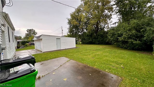 233 John Street, Bedford, OH 44146