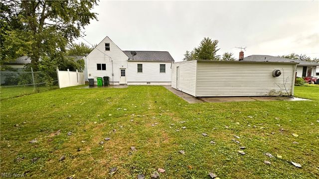 233 John Street, Bedford, OH 44146
