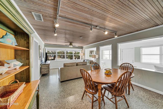 6618 Gulf Drive, Panama City, FL 32408
