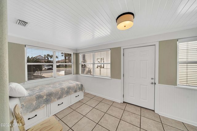 6618 Gulf Drive, Panama City, FL 32408