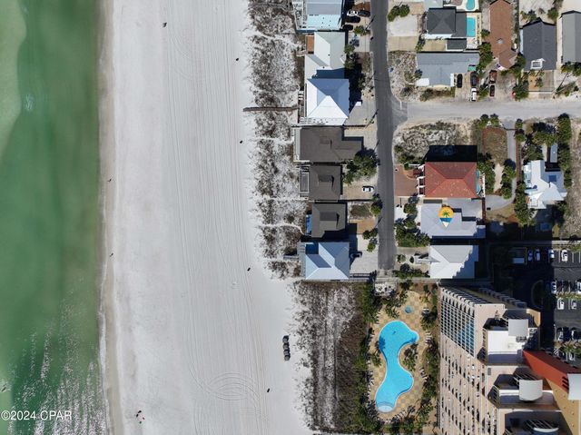 6618 Gulf Drive, Panama City, FL 32408