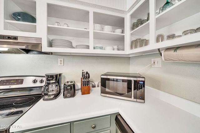 6618 Gulf Drive, Panama City, FL 32408