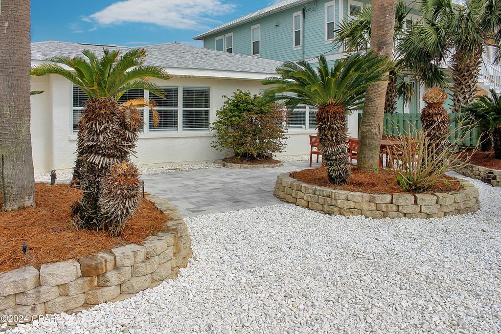 6618 Gulf Drive, Panama City, FL 32408