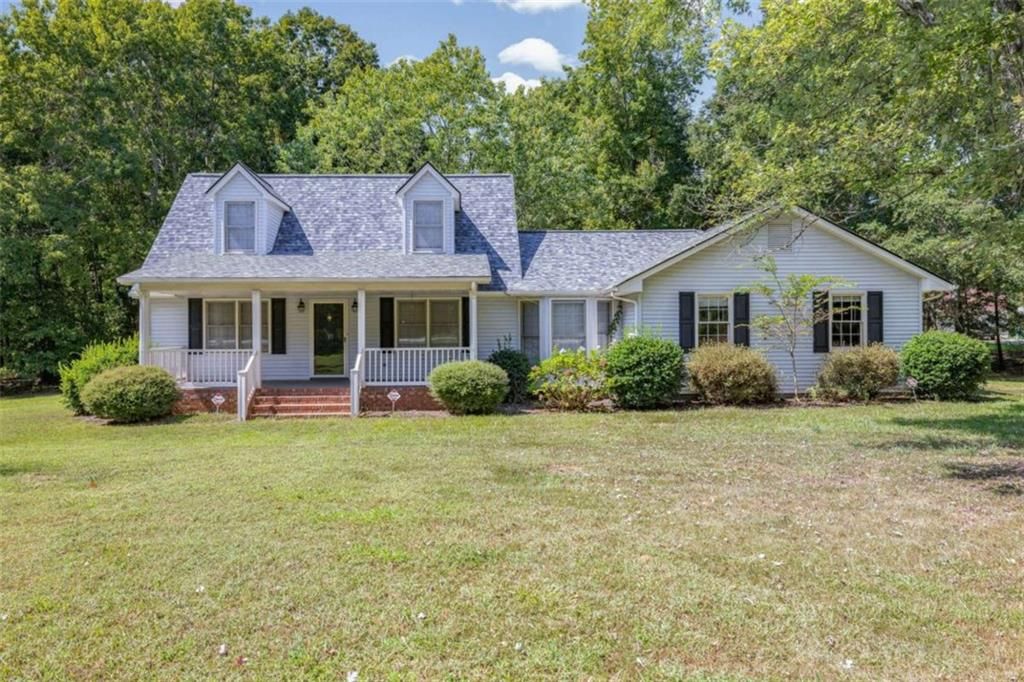 2821 Hog Mountain Road, Jefferson, GA 30549