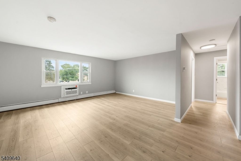 47 Gramercy Gdns B, Middlesex Boro, NJ 08846