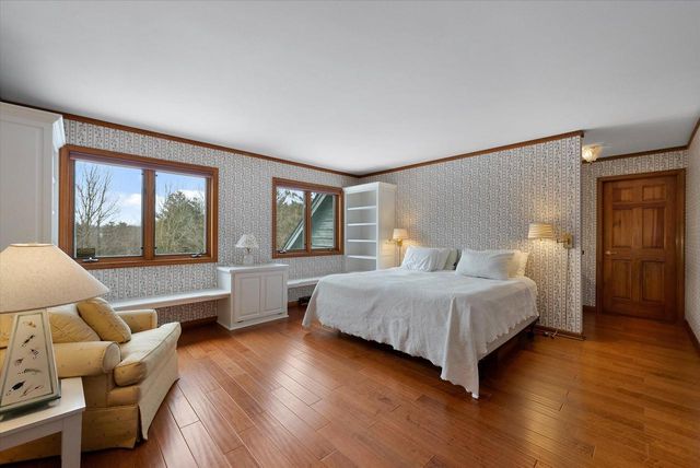 303 Washington DRIVE, West Bend, WI 53095