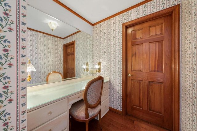 303 Washington DRIVE, West Bend, WI 53095