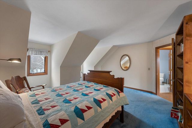 303 Washington DRIVE, West Bend, WI 53095