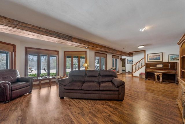 303 Washington DRIVE, West Bend, WI 53095