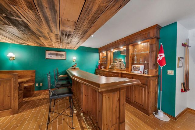 303 Washington DRIVE, West Bend, WI 53095