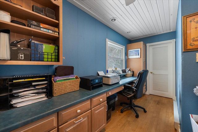 303 Washington DRIVE, West Bend, WI 53095