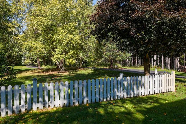 303 Washington DRIVE, West Bend, WI 53095