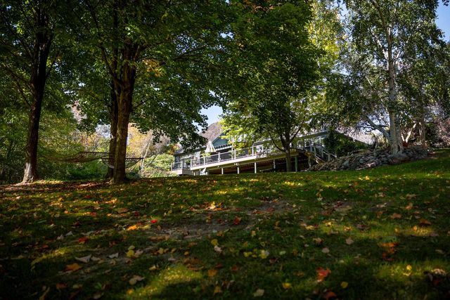 303 Washington DRIVE, West Bend, WI 53095