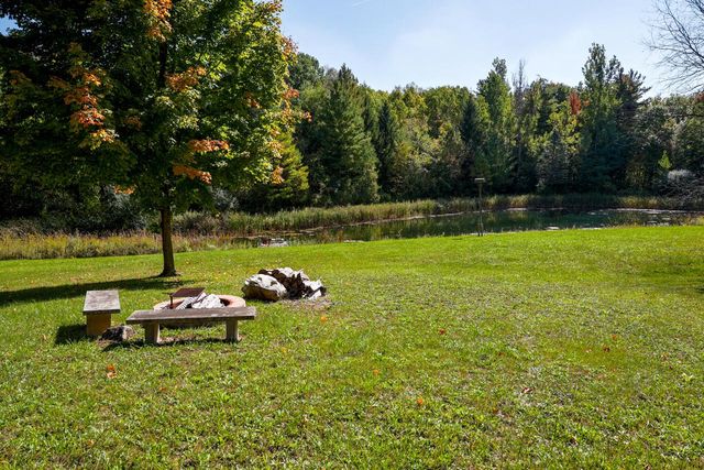 303 Washington DRIVE, West Bend, WI 53095