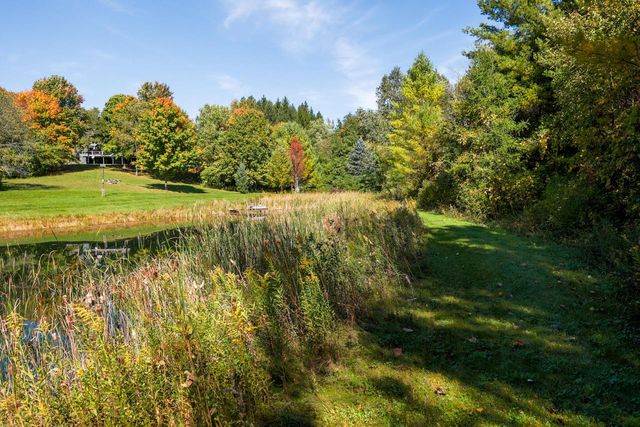 303 Washington DRIVE, West Bend, WI 53095