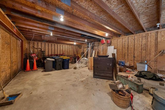 303 Washington DRIVE, West Bend, WI 53095