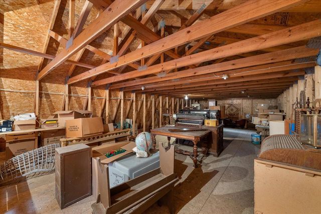 303 Washington DRIVE, West Bend, WI 53095